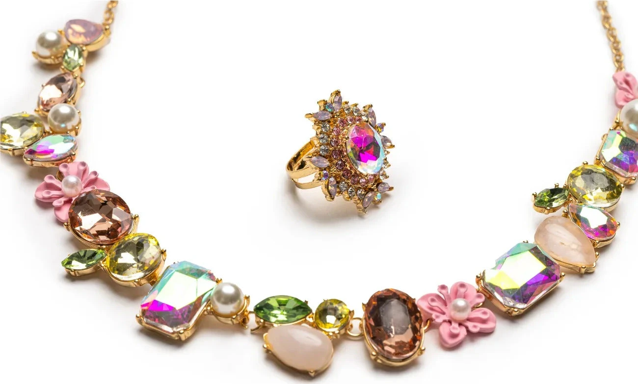 The Grace Necklace Set-Great Pretenders (Creative Education of Canada) The Grace Necklace Set-Great Pretenders (Creative Education Of Canada) -The Toy Maven Shop ceoc85016 1